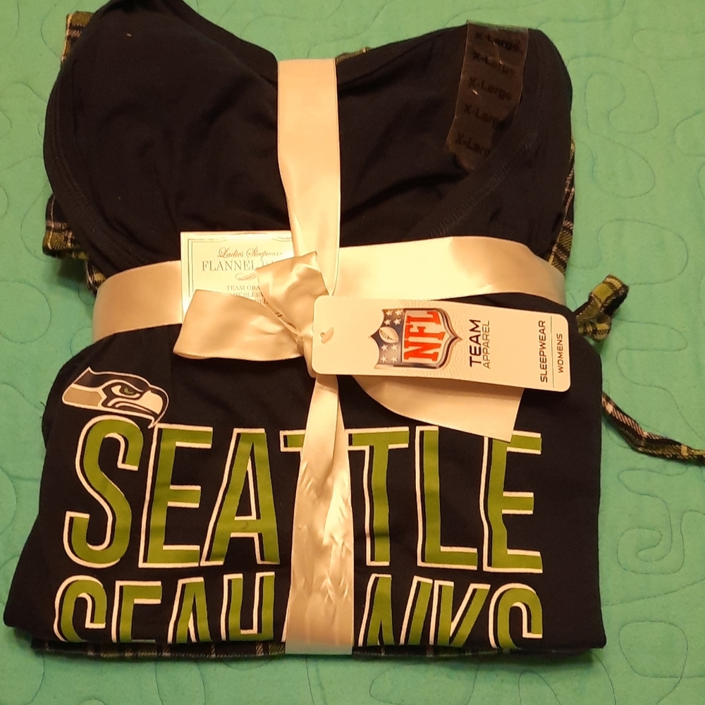Seattle seahawk pj's set. Ladies XL